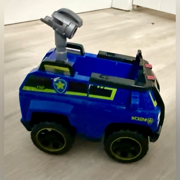 Paw Patrol Dino Rescue Chases Deluxe, Paw Patrol Mighty Pups Super Paws Set Of 3 - Picture 3 of 3